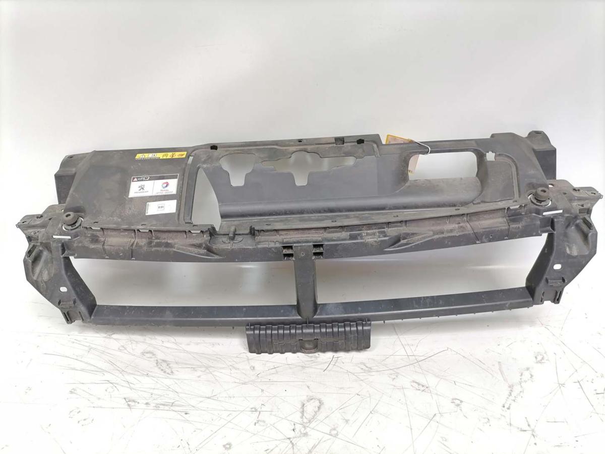 Peugeot 308 2 SW original Träger Stoßstange Stossfänger vorn Bj.2016